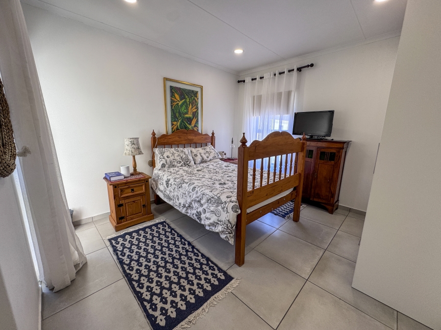 3 Bedroom Property for Sale in Sandy Point Western Cape